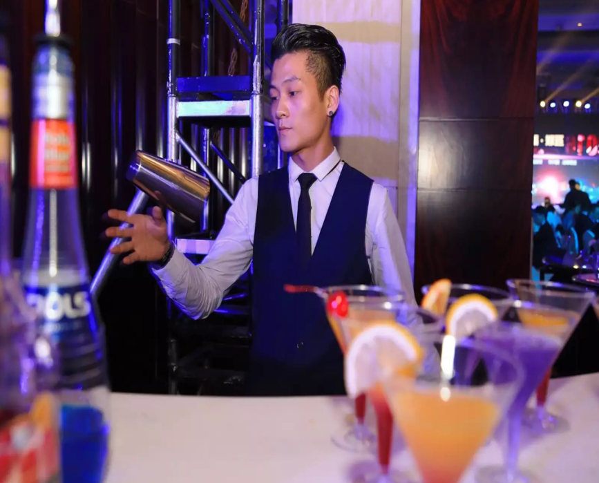 青岛调酒师/咖啡师/茶艺师有哪些？
